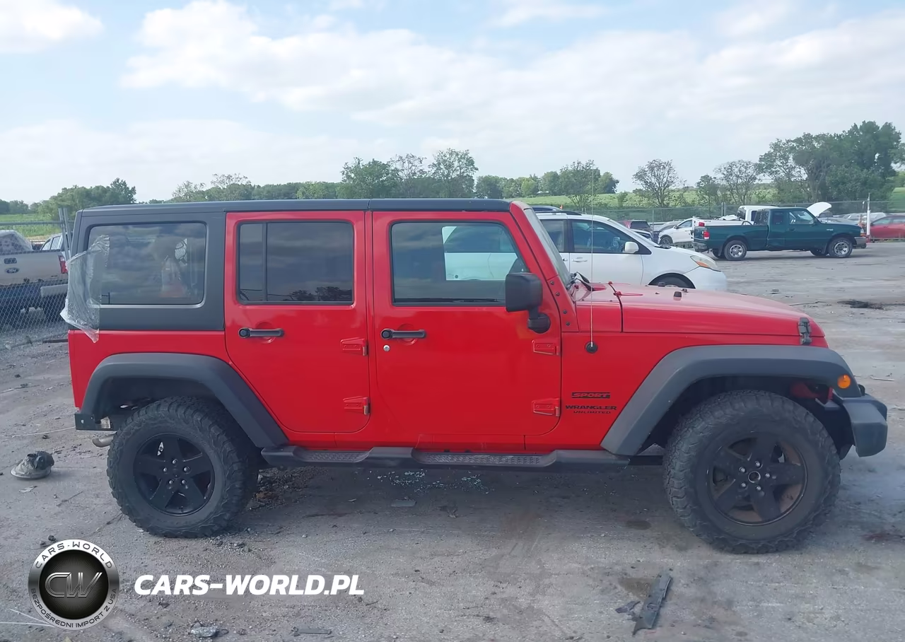 2017 Jeep Wrangler Unlimited Sport 4X4 VIN:1C4BJWDGXHL661609 - 13