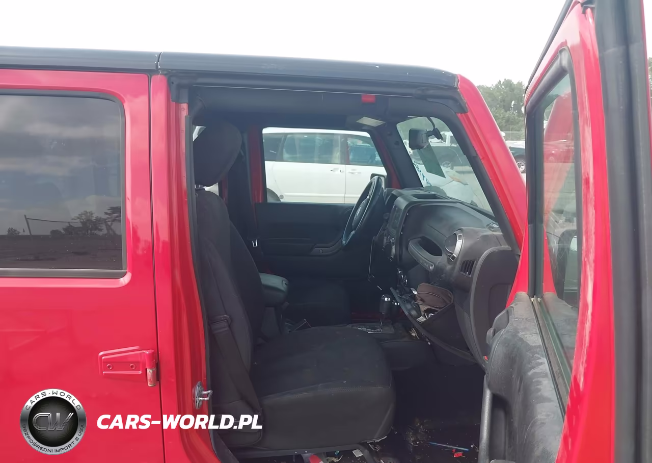 2017 Jeep Wrangler Unlimited Sport 4X4 VIN:1C4BJWDGXHL661609 - 5