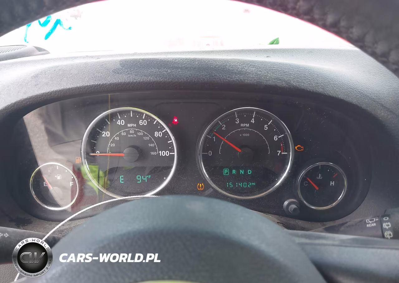 2017 Jeep Wrangler Unlimited Sport 4X4 VIN:1C4BJWDGXHL661609 - 7