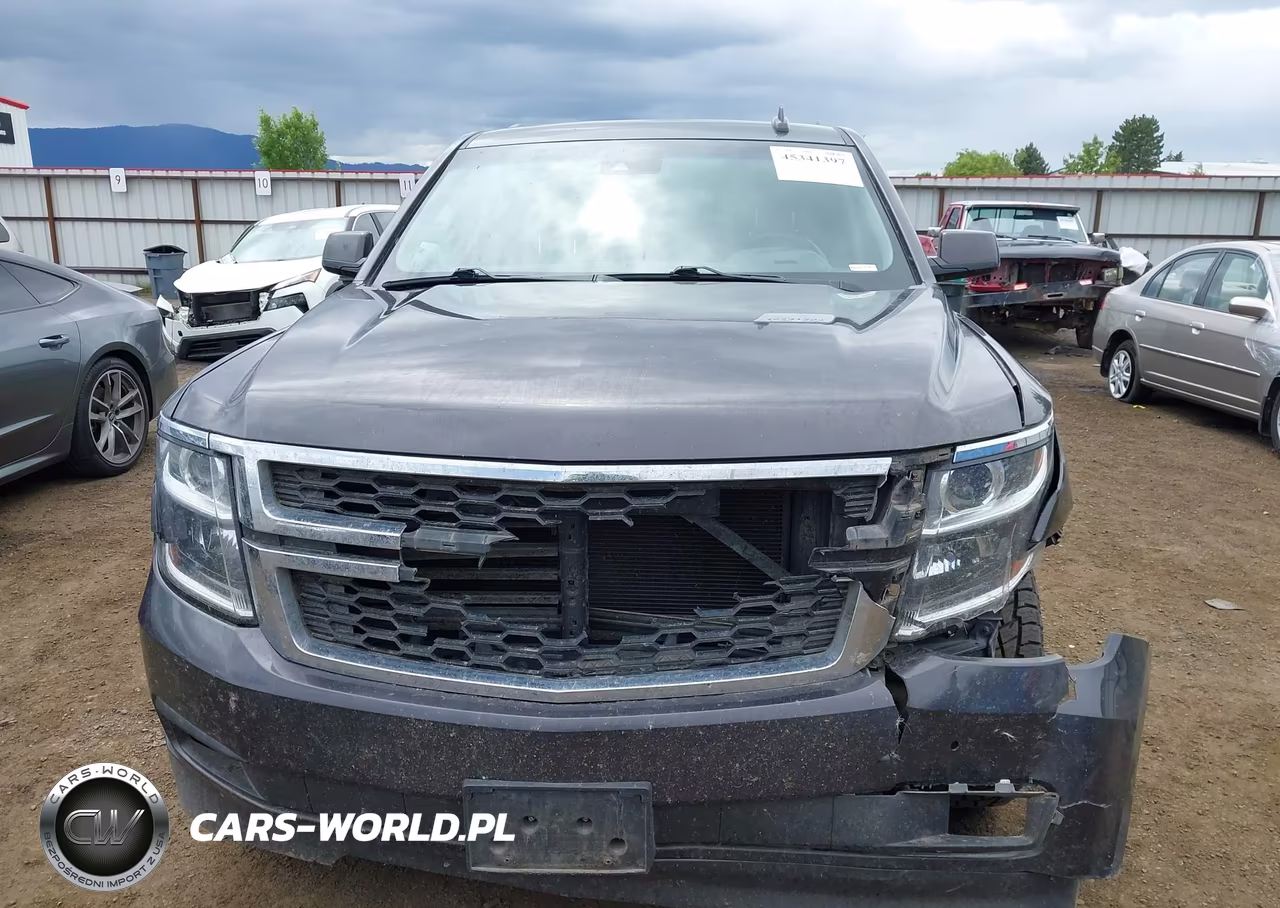 2017 Chevrolet Suburban Lt VIN:1GNSKHKC0HR337467 - 13