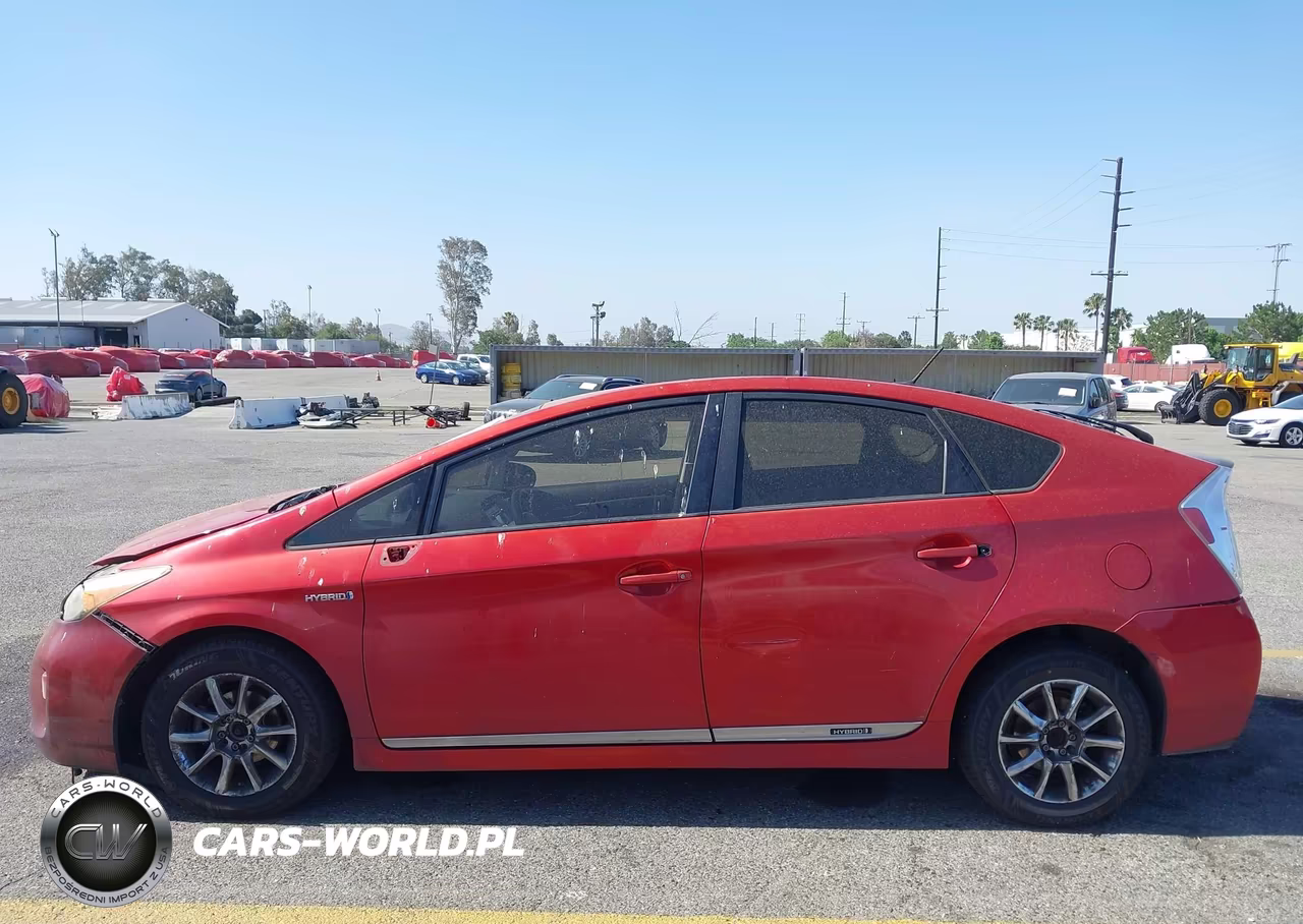 2012 Toyota Prius Three VIN:JTDKN3DU8C1574062 - 15