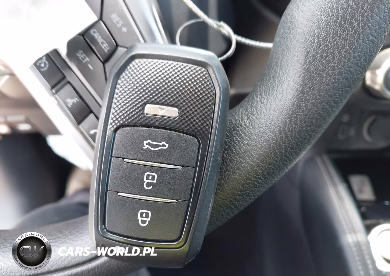 2019 Nissan Kicks Sv VIN:3N1CP5CU3KL496974 - 11
