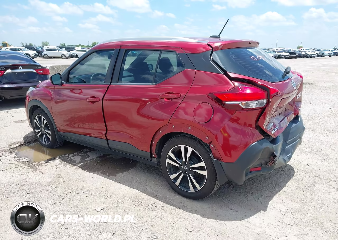 2019 Nissan Kicks Sv VIN:3N1CP5CU3KL496974 - 3