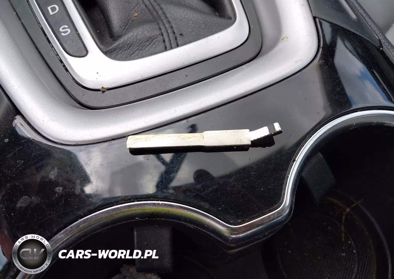 2014 Ford Fusion S VIN:1FA6P0G73E5389242 - 11