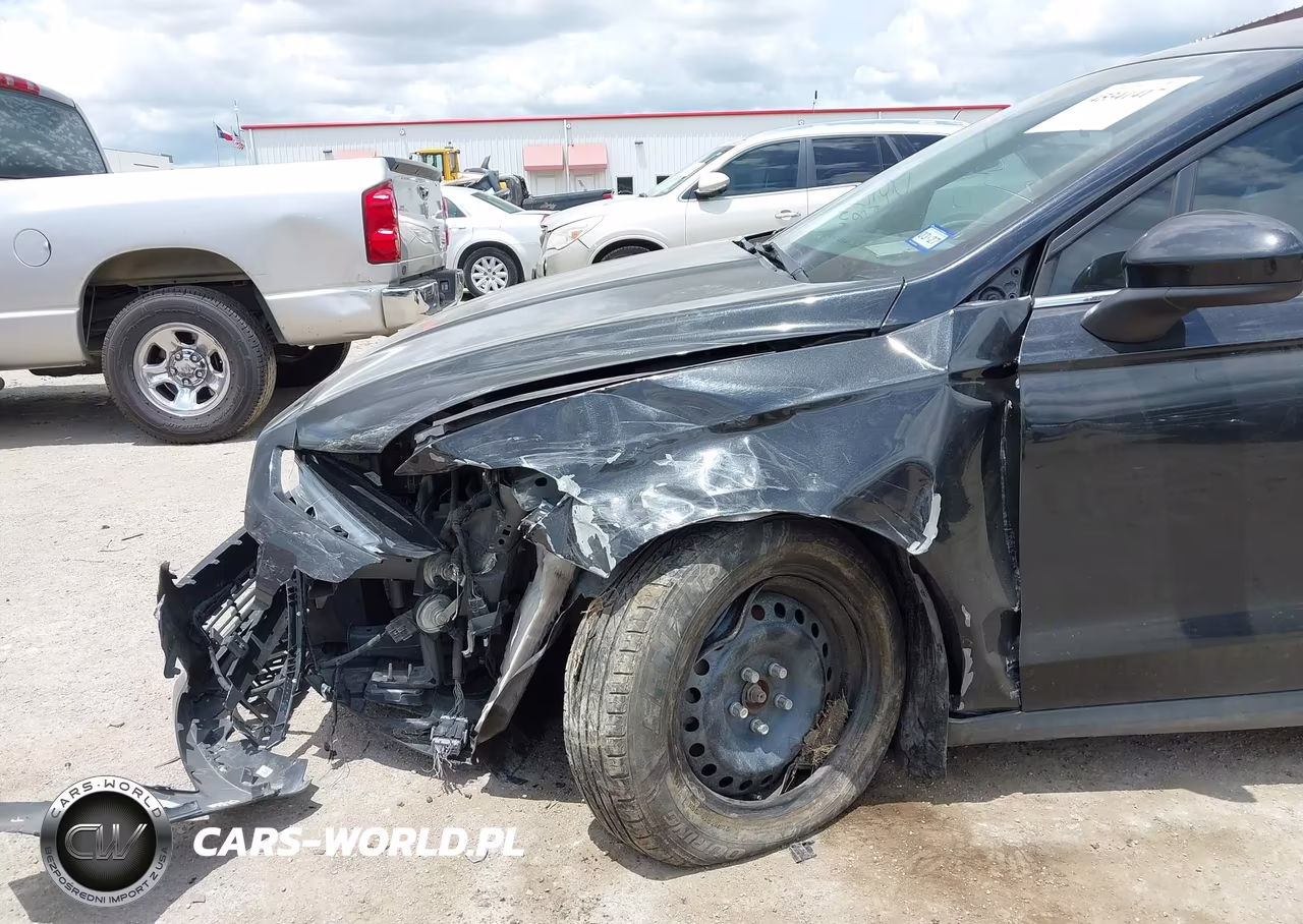 2014 Ford Fusion S VIN:1FA6P0G73E5389242 - 6