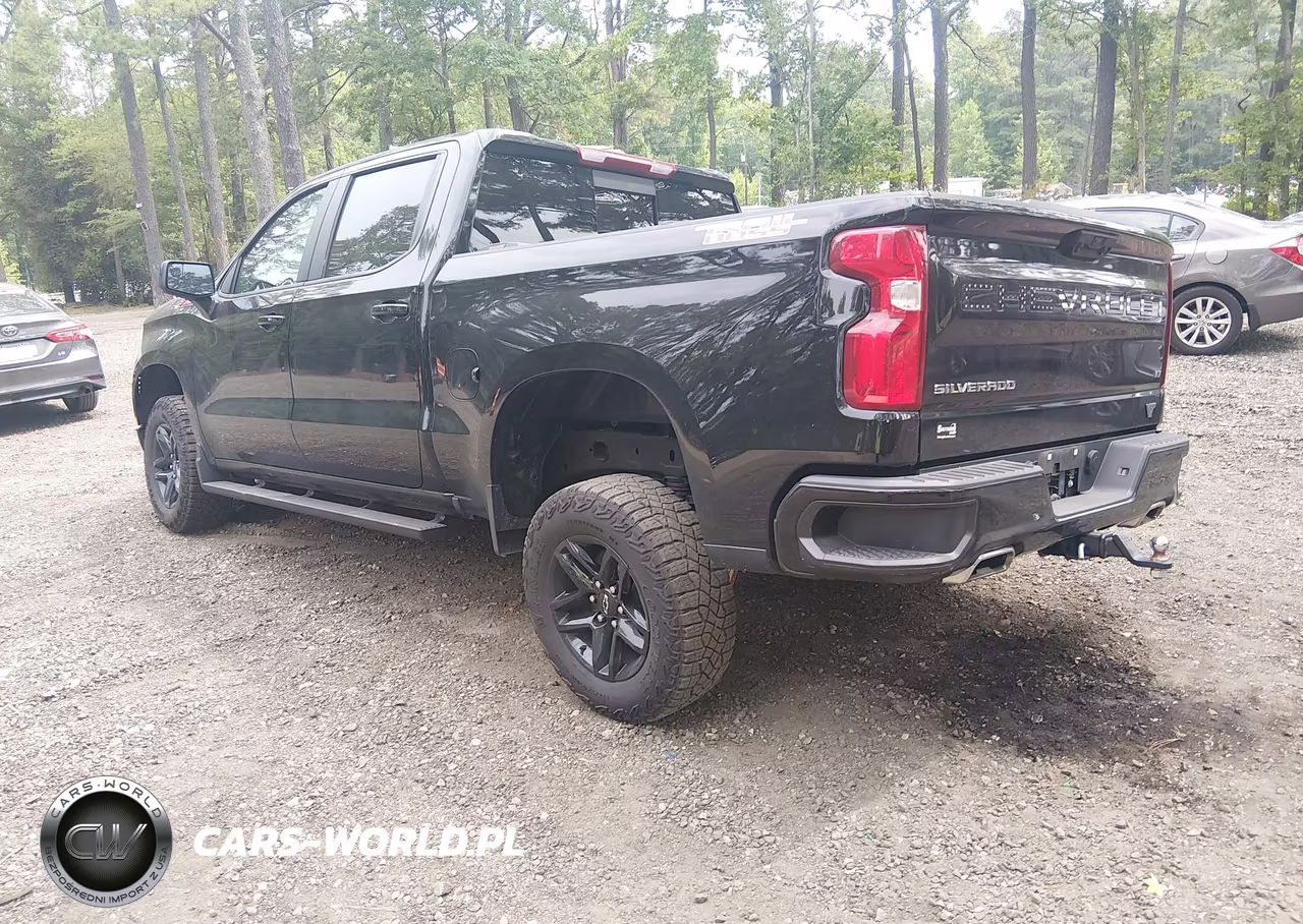 2025 Chevrolet Silverado 1500 4Wd Short Bed Lt Trail Boss VIN:3GCUKFED1SG160896 - 3