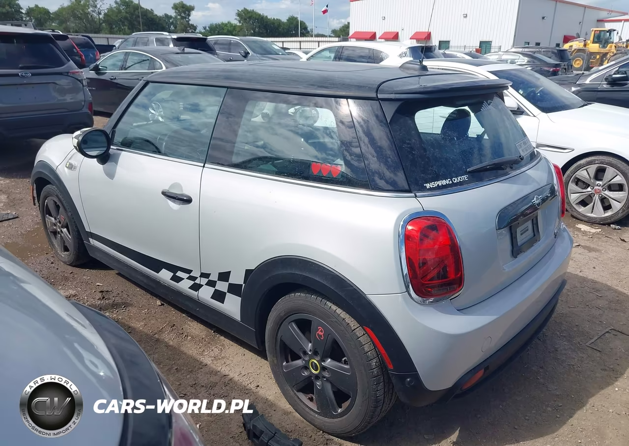 2020 Mini Hardtop 2 Door Cooper Se VIN:WMWXP3C06L2M43671 - 3