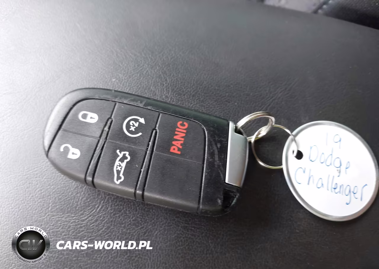 2019 Dodge Challenger R-T VIN:2C3CDZBT3KH586855 - 11