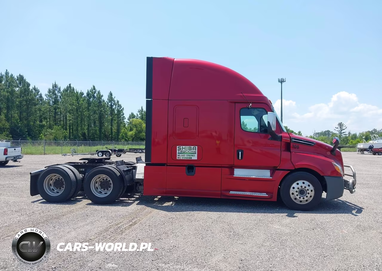2018 Freightliner New Cascadia 126 VIN:3AKJHHDR5JSJU2667 - 17