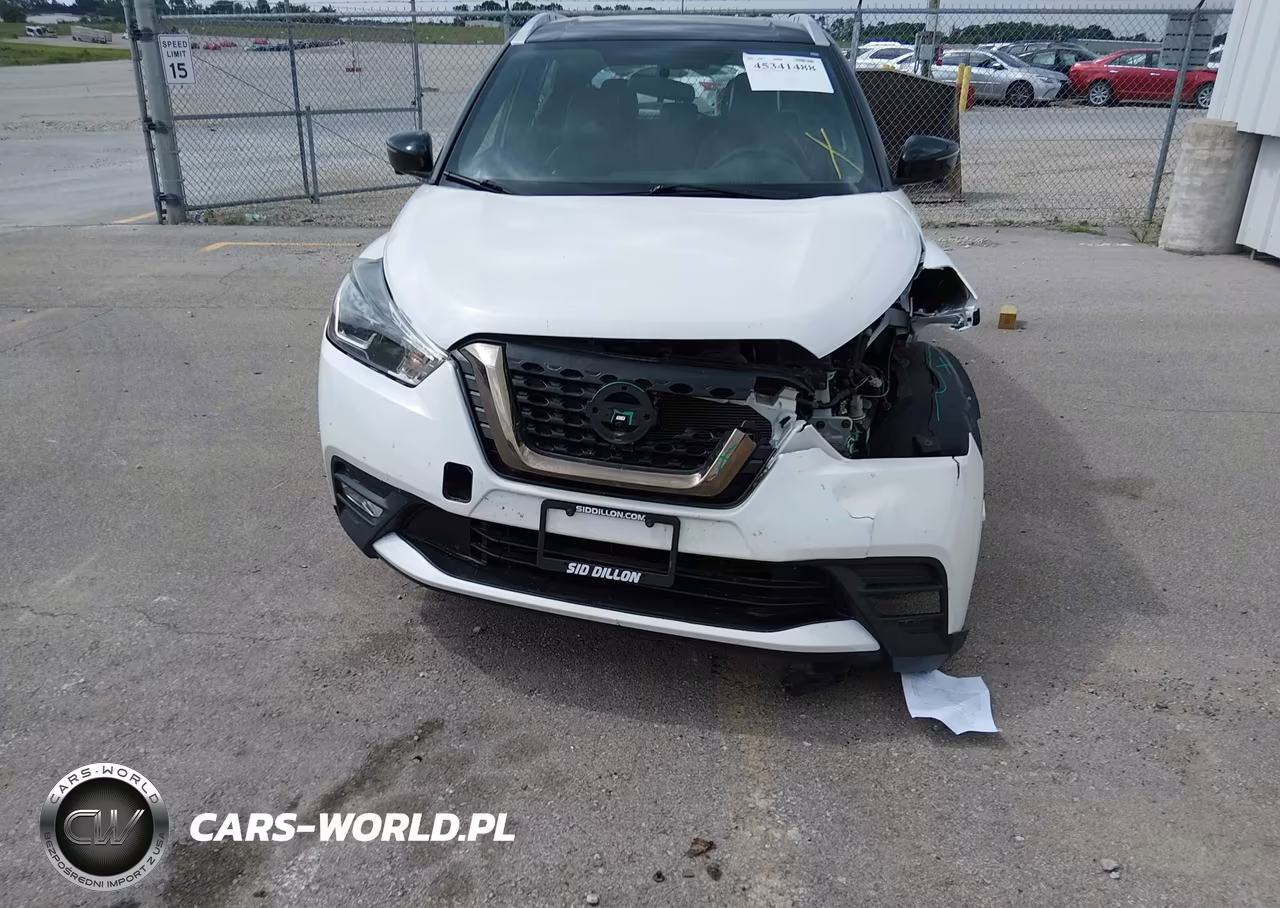 2019 Nissan Kicks Sr VIN:3N1CP5CUXKL506352 - 6