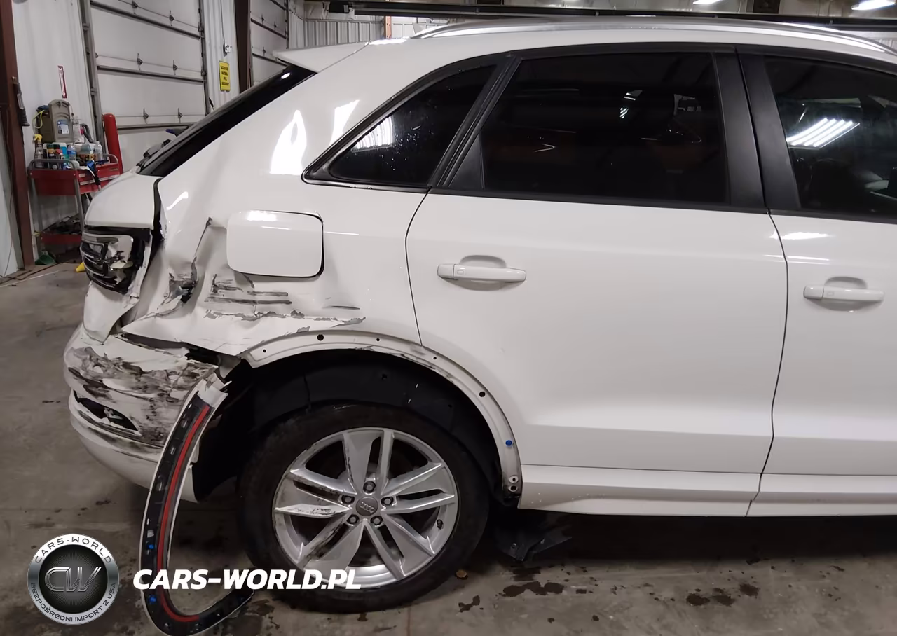 2017 Audi Q3 2.0T Premium VIN:WA1ECCFS8HR003463 - 6