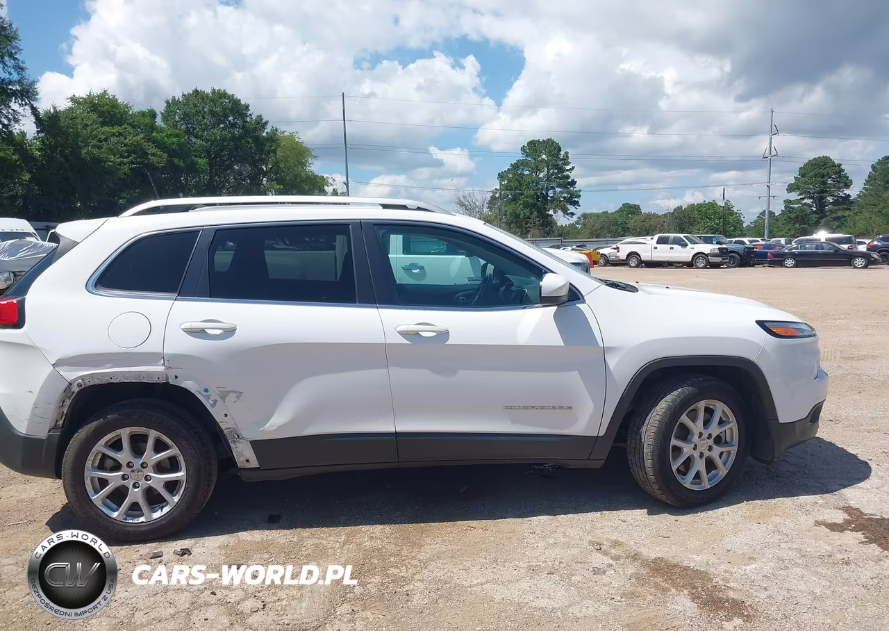 2017 Jeep Cherokee Latitude Fwd VIN:1C4PJLCB8HD232943 - 13