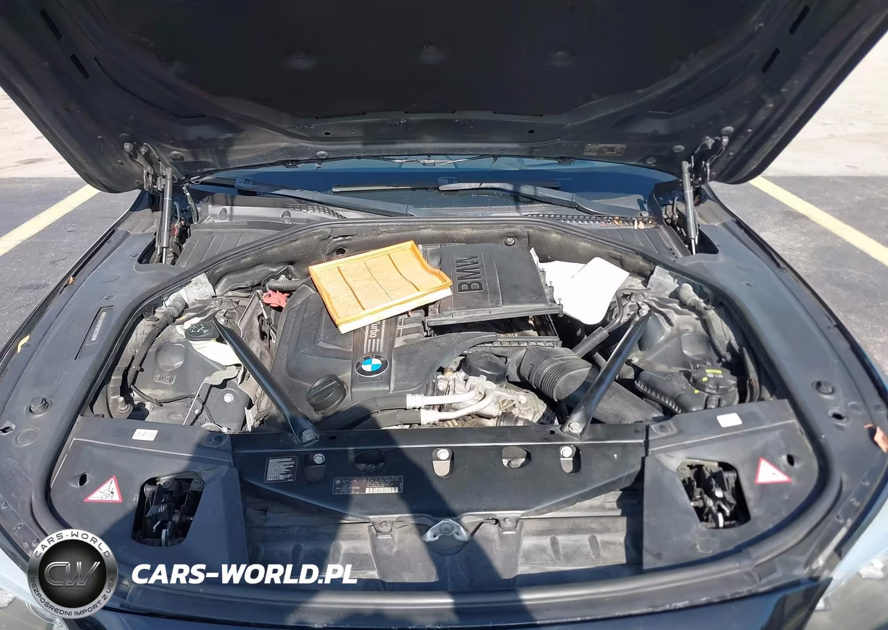 2015 BMW 740I VIN:WBAYA6C5XFD827089 - 10