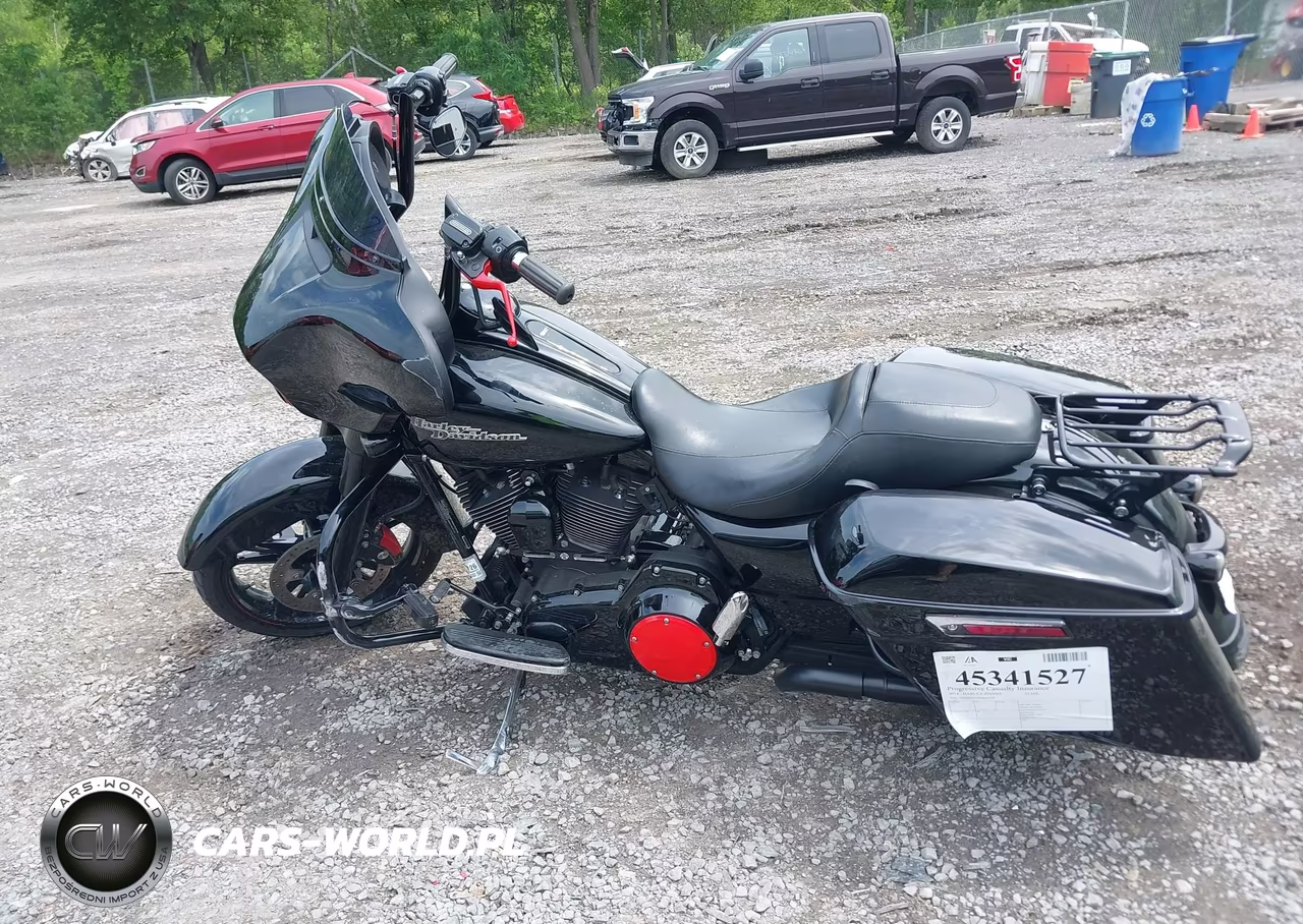 2014 Harley-Davidson Flhx Street Glide VIN:1HD1KBM32EB604318 - 13
