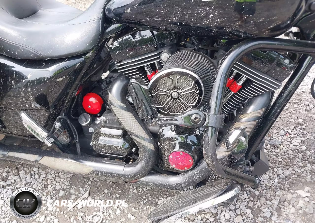 2014 Harley-Davidson Flhx Street Glide VIN:1HD1KBM32EB604318 - 8