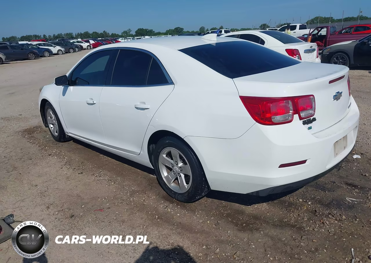 2015 Chevrolet Malibu 1Lt VIN:1G11C5SLXFF322837 - 3