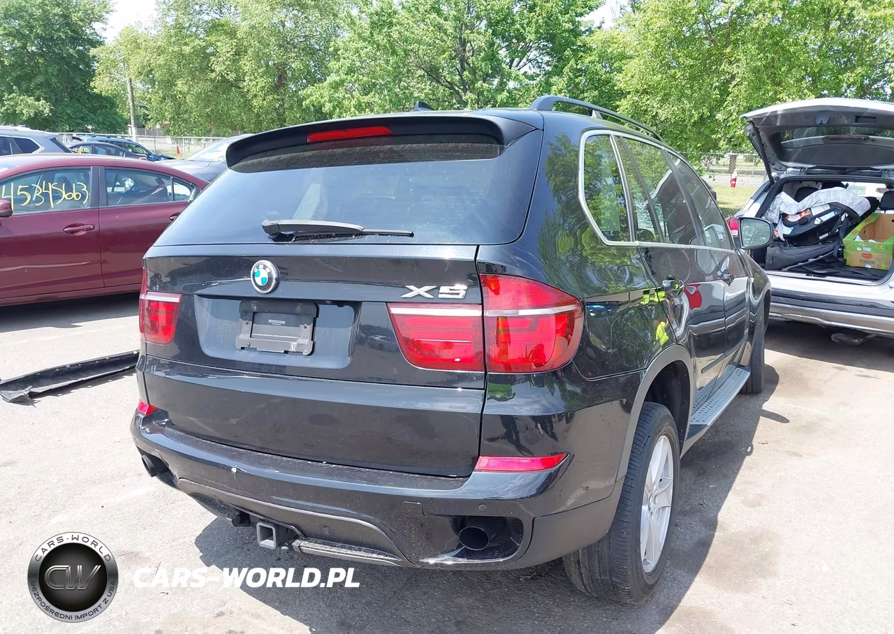 2013 BMW X5 xDrive35D VIN:5UXZW0C56D0B92397 - 4