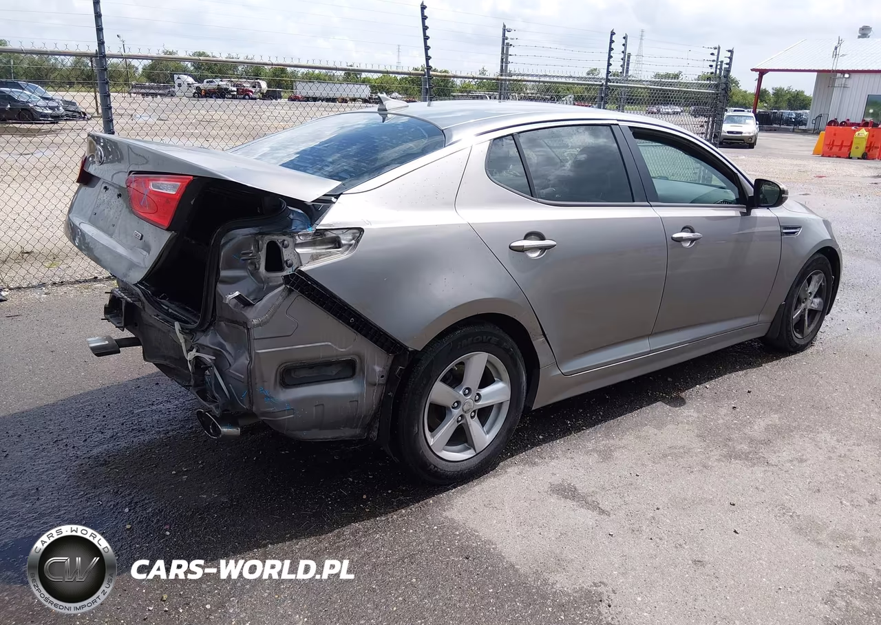 2015 Kia Optima Lx VIN:5XXGM4A76FG480140 - 4
