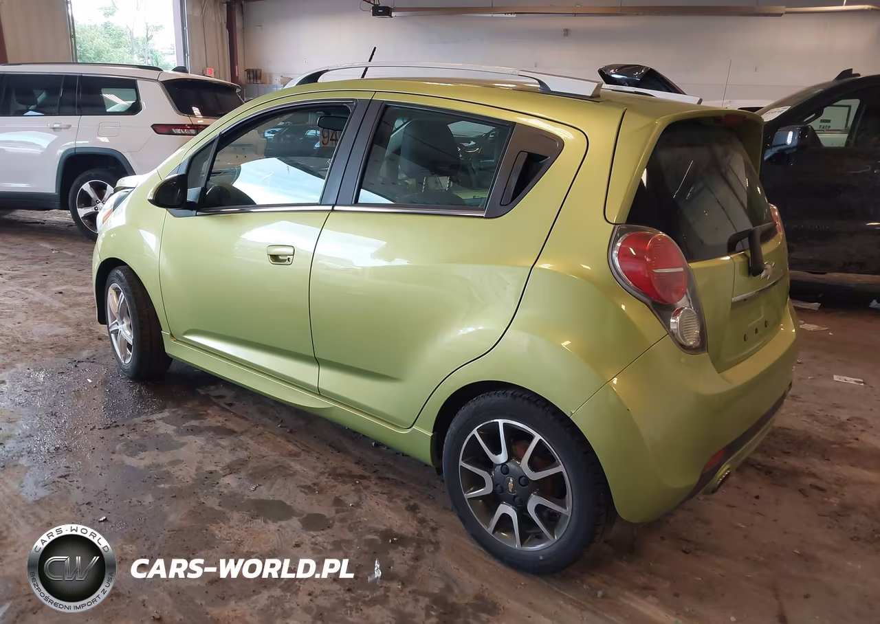 2013 Chevrolet Spark 2Lt Auto VIN:KL8CF6S95DC574519 - 3