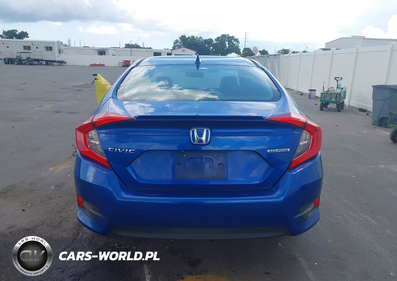 2016 Honda Civic Touring VIN:19XFC1F9XGE026118 - 17