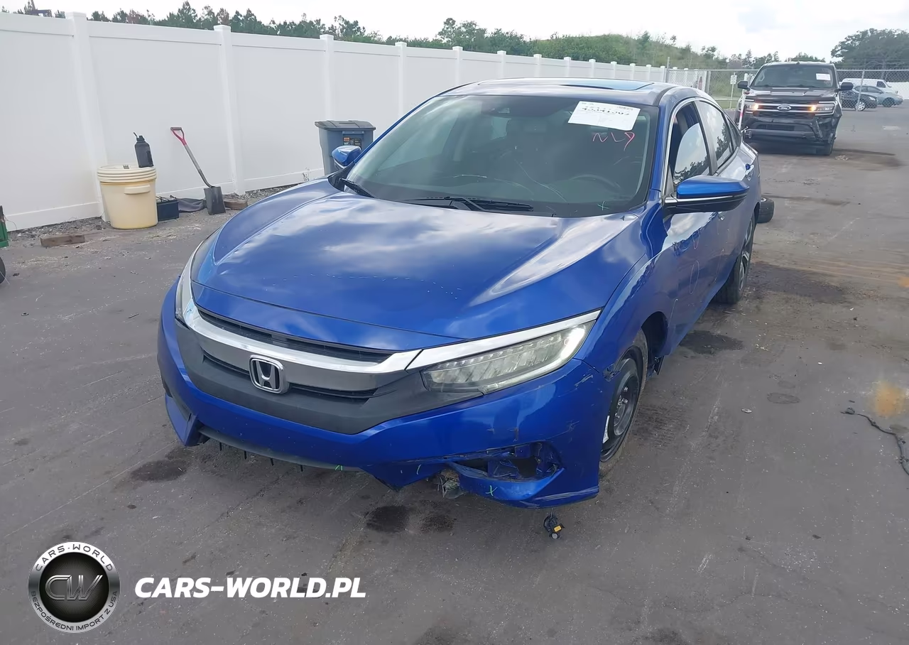 2016 Honda Civic Touring VIN:19XFC1F9XGE026118 - 2