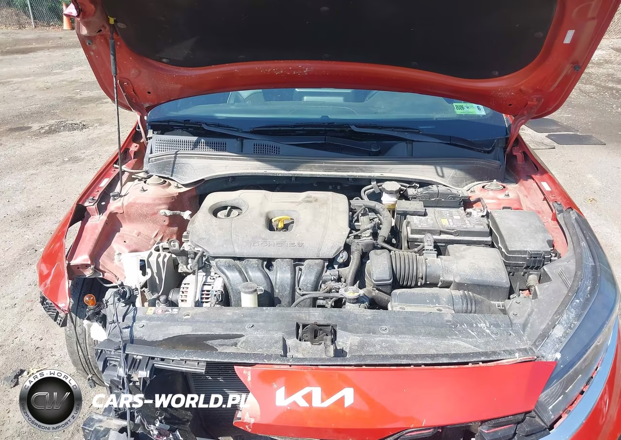 2023 Kia Forte Gt-Line VIN:3KPF54AD9PE551050 - 10