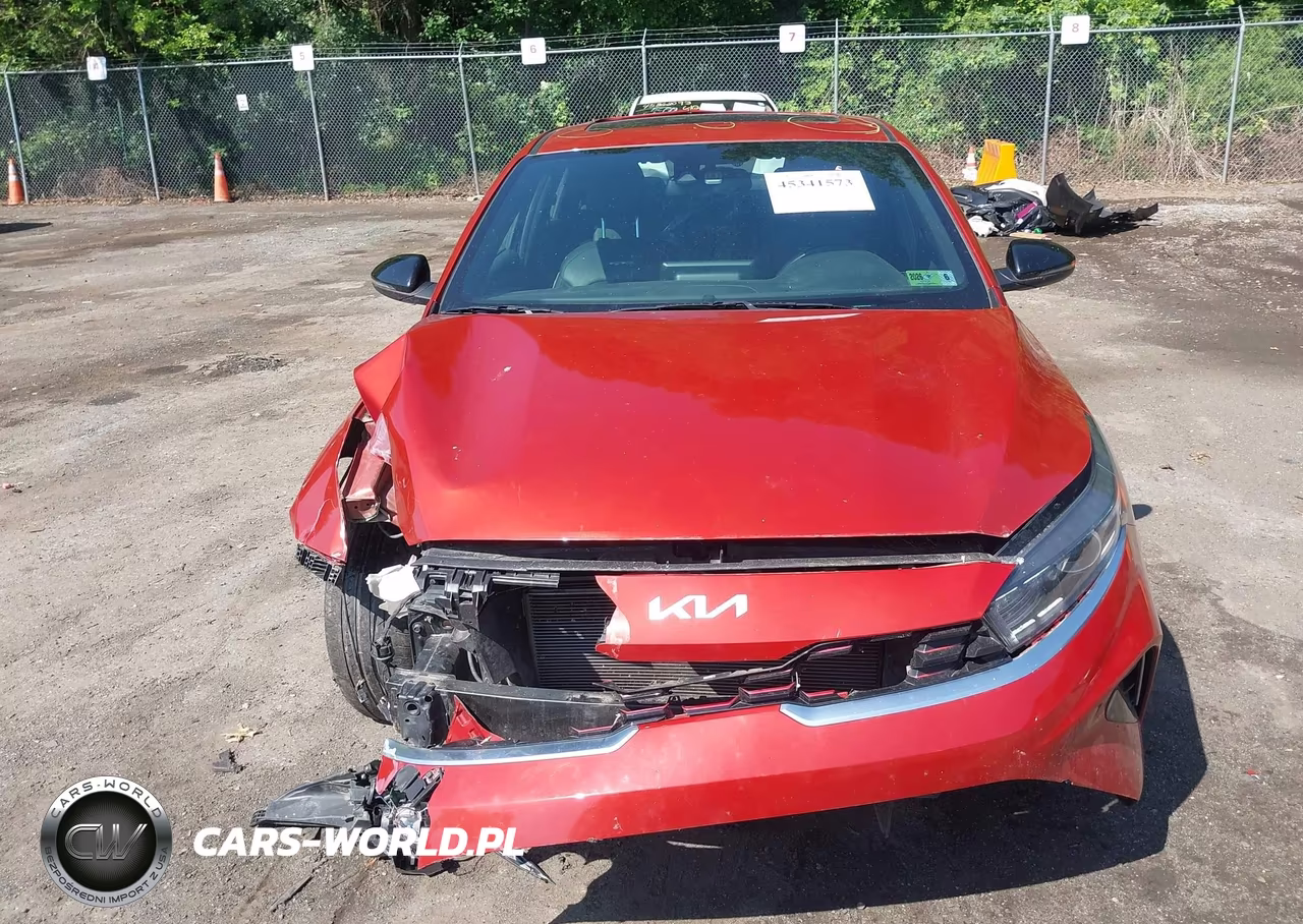2023 Kia Forte Gt-Line VIN:3KPF54AD9PE551050 - 12