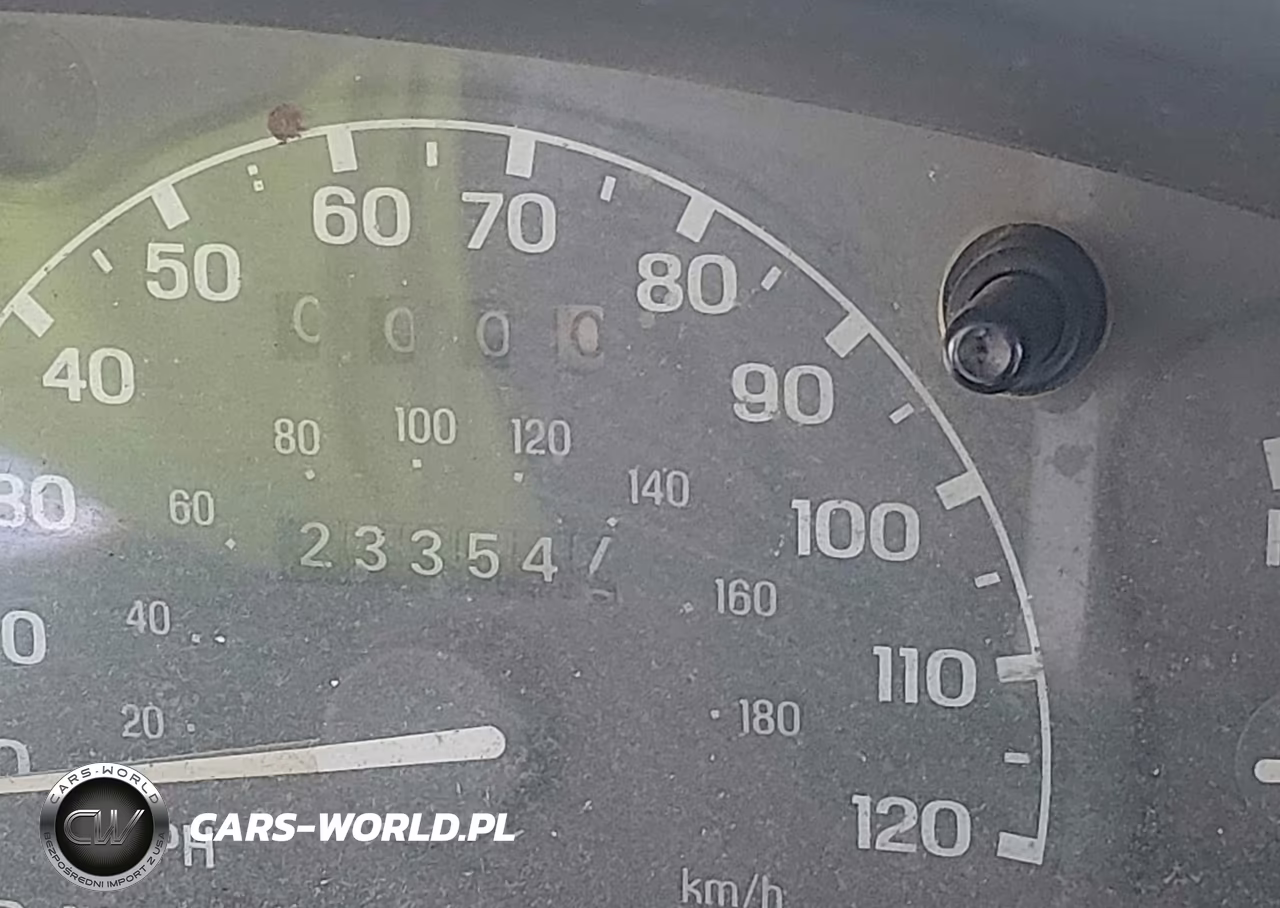 1996 Ford Explorer VIN:1FMDU34XXTUB57669 - 15