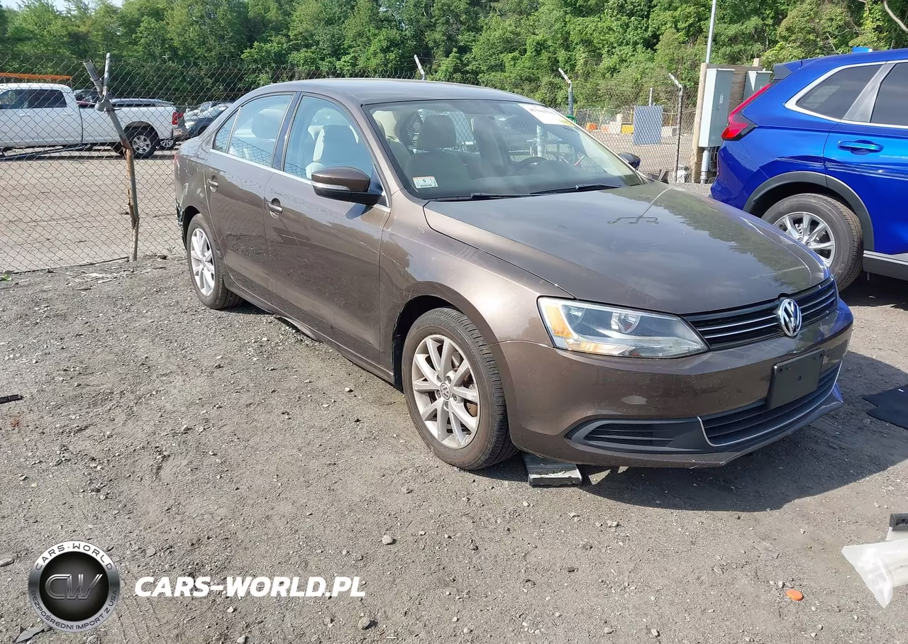 2013 Volkswagen Jetta 2.5L Se – zdjęcie 1 z 17