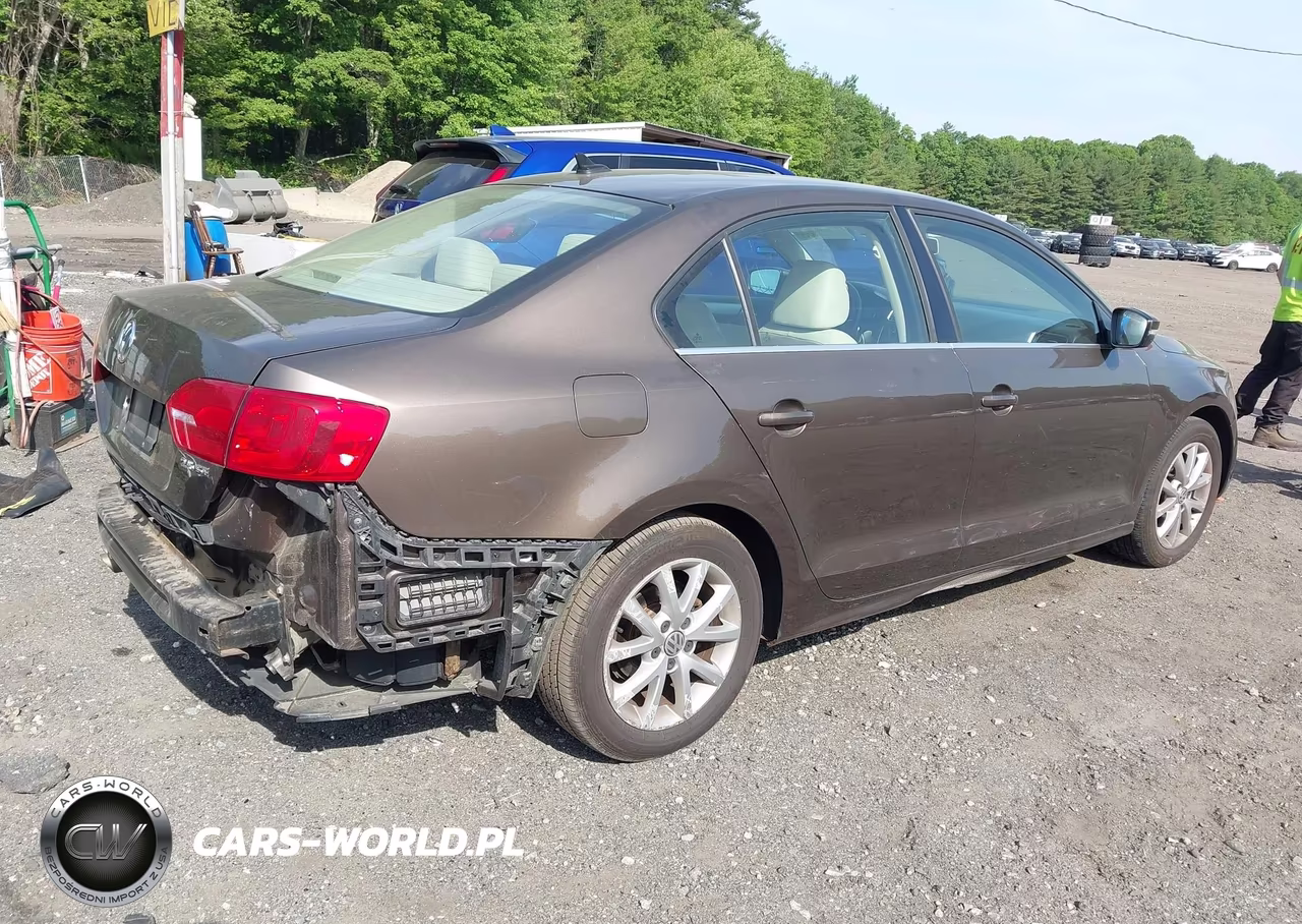 2013 Volkswagen Jetta 2.5L Se VIN:3VWDP7AJ6DM372598 - 4