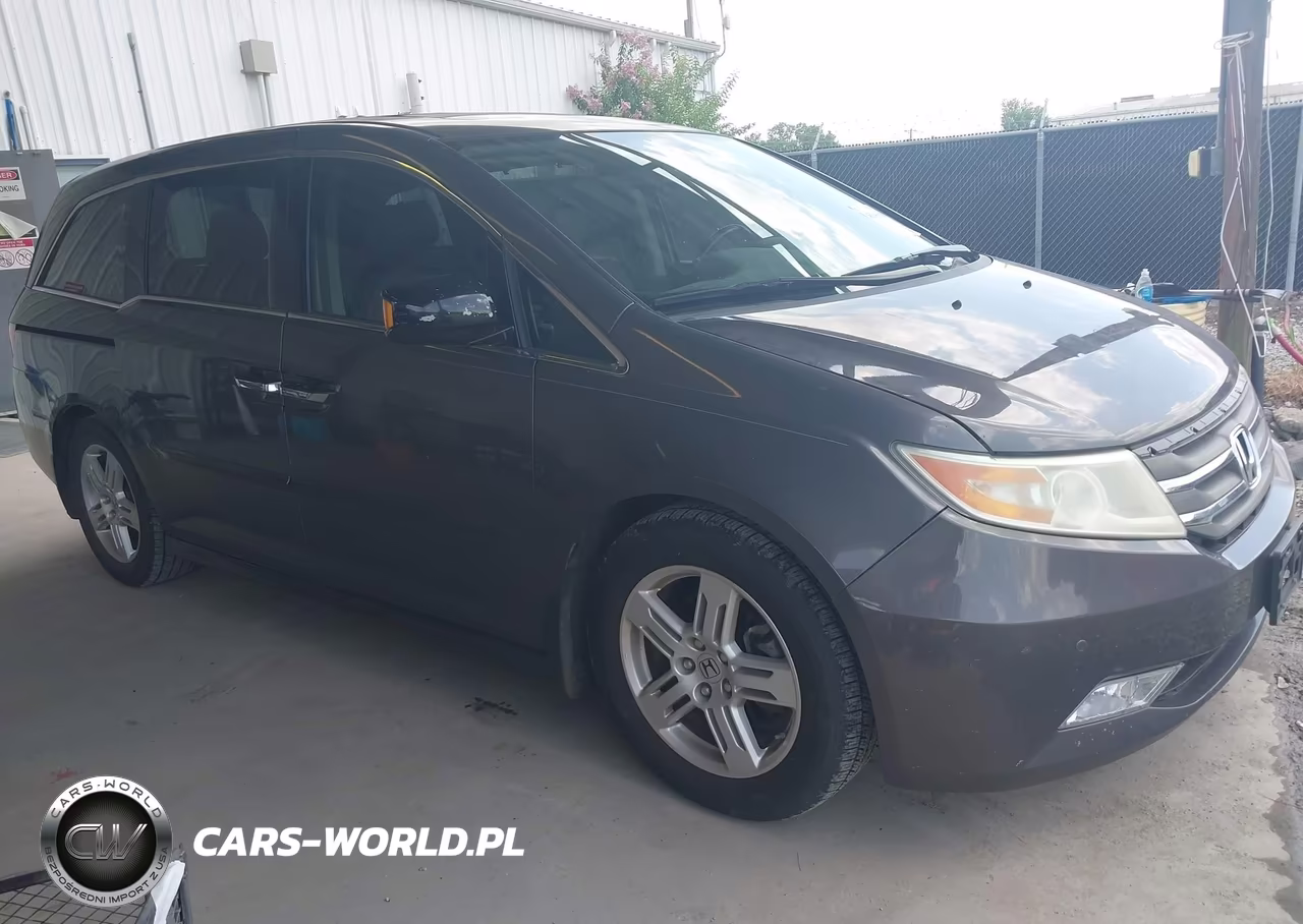2013 Honda Odyssey Touring-Touring Elite – zdjęcie 1 z 10