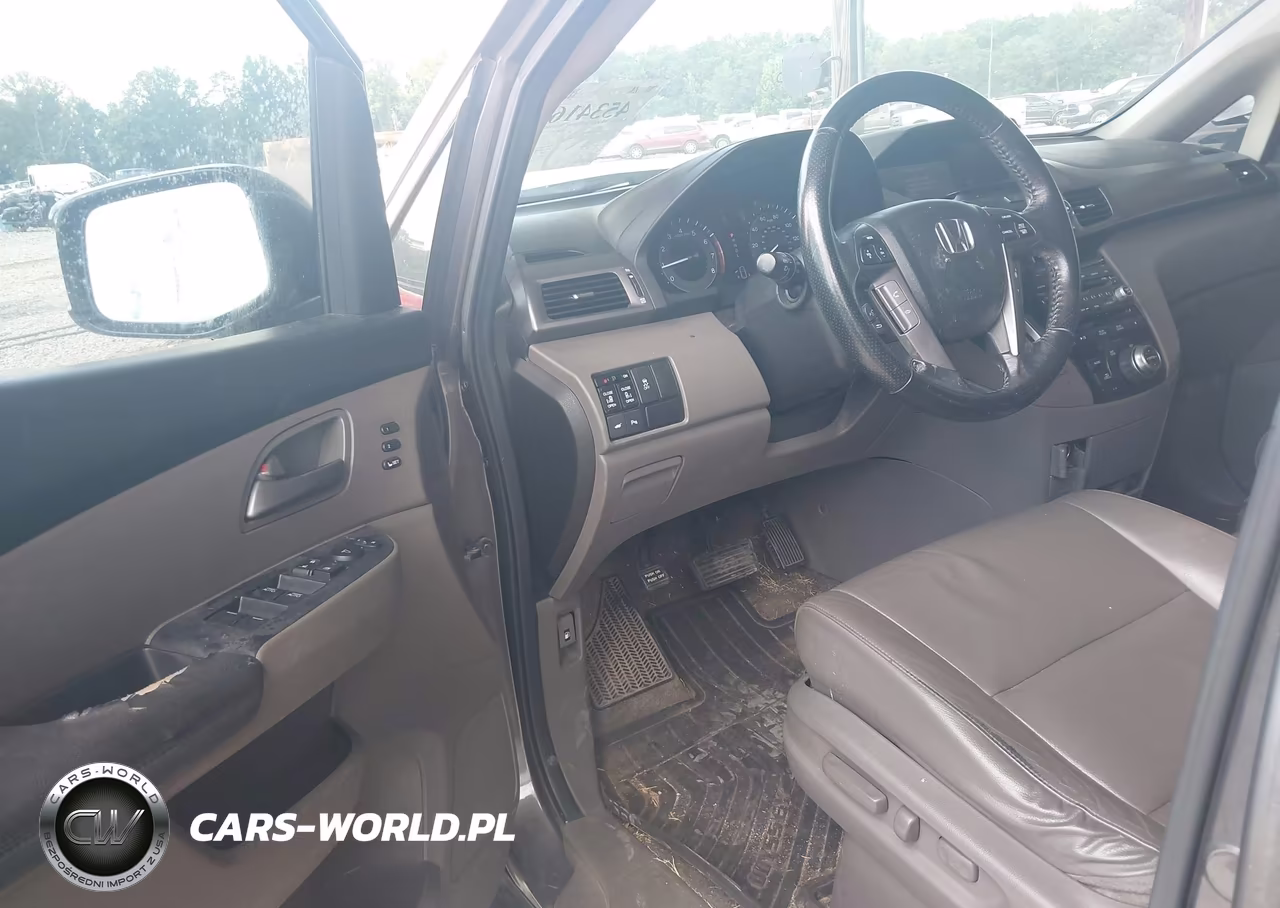 2013 Honda Odyssey Touring-Touring Elite VIN:5FNRL5H93DB050218 - 5