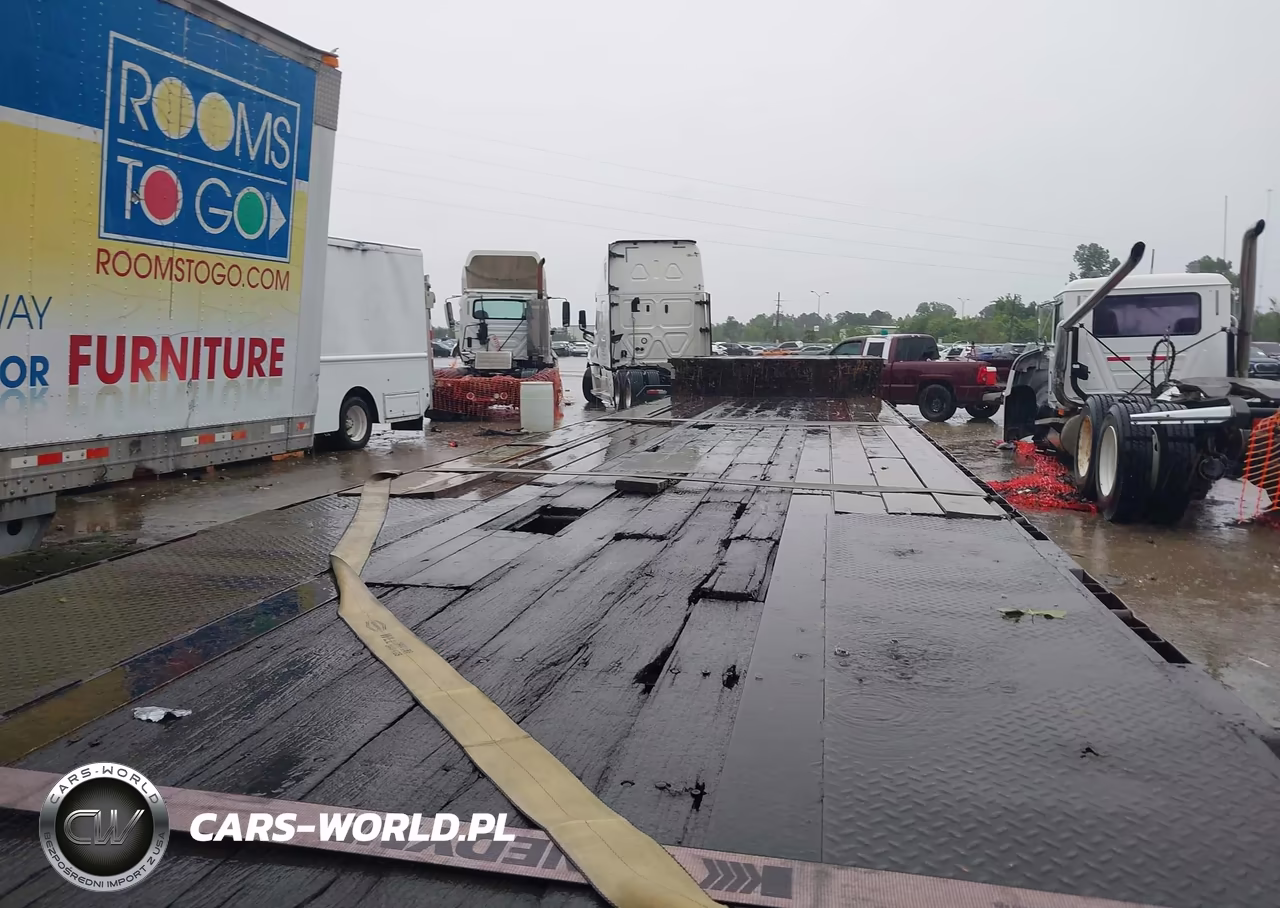 2001 Lufkin Industries Flatbed VIN:1L01B482811148678 - 5