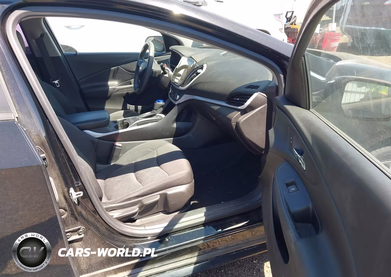 2018 Chevrolet Volt Lt VIN:1G1RC6S56JU117840 - 5