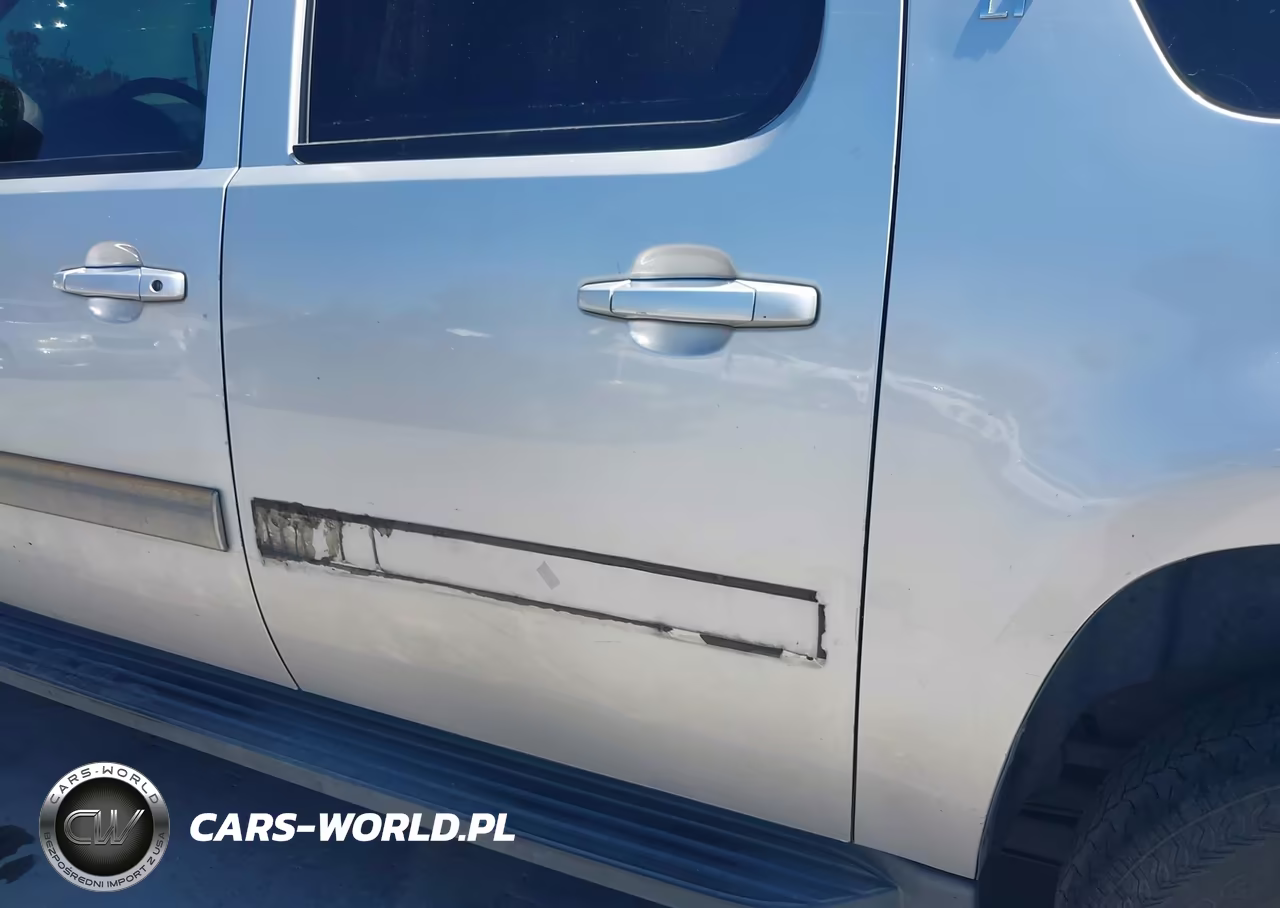 2014 Chevrolet Suburban Lt VIN:1GNSCJE0XER223610 - 6