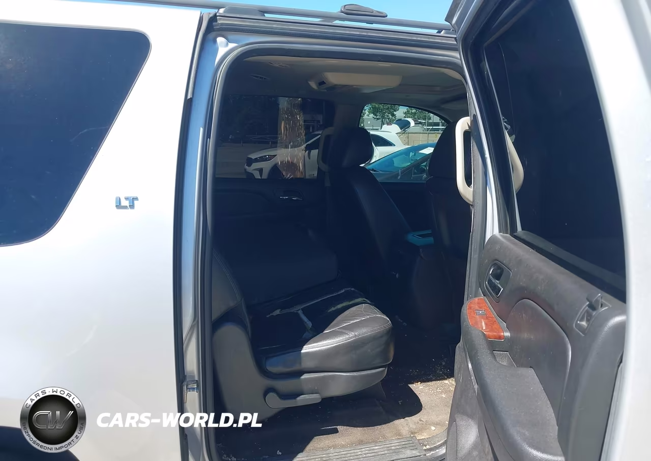 2014 Chevrolet Suburban Lt VIN:1GNSCJE0XER223610 - 8