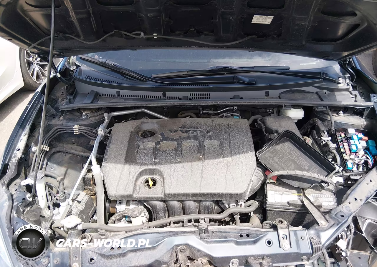 2018 Toyota Corolla Xse VIN:2T1BURHE0JC020676 - 10