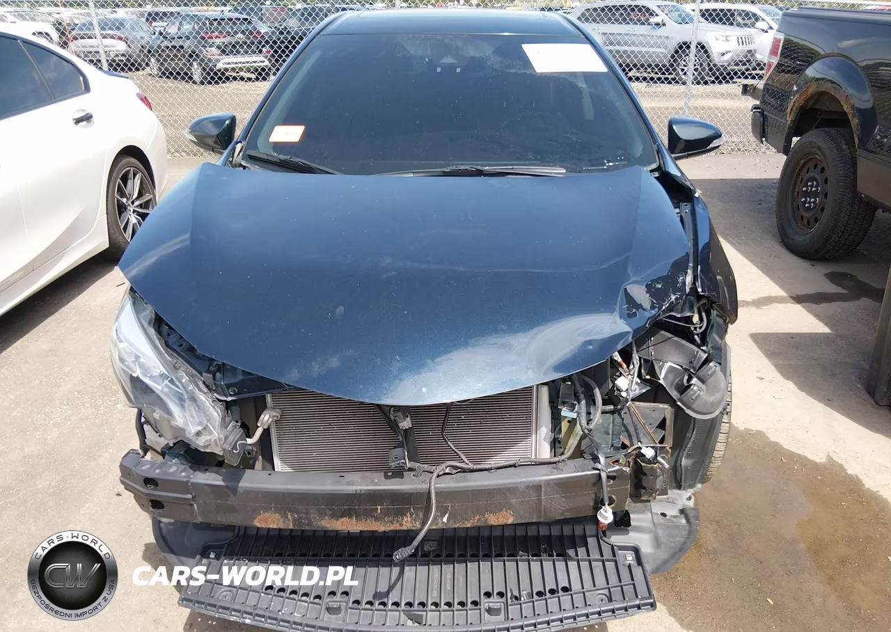 2018 Toyota Corolla Xse VIN:2T1BURHE0JC020676 - 13