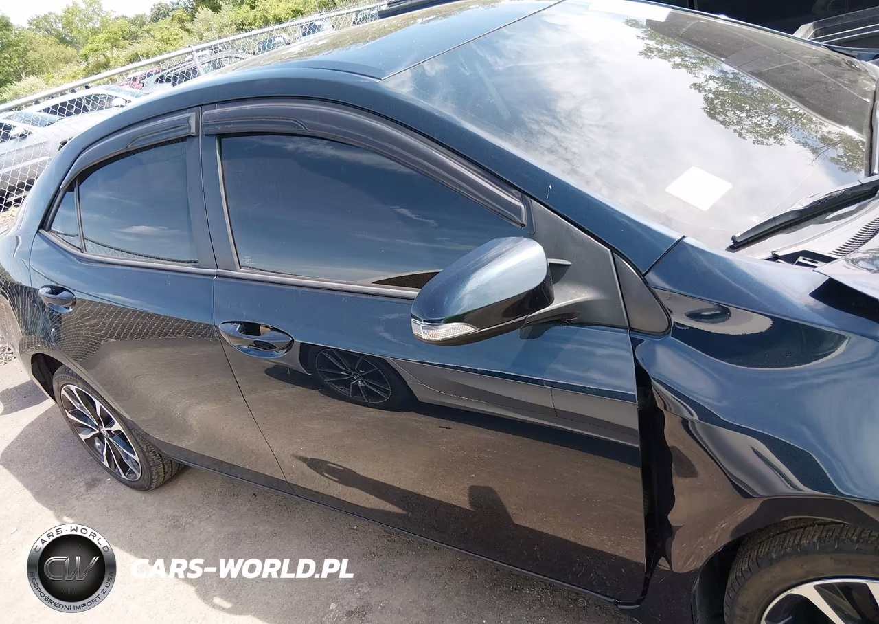 2018 Toyota Corolla Xse VIN:2T1BURHE0JC020676 - 14