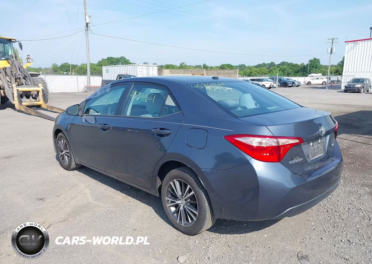 2017 Toyota Corolla Le VIN:2T1BURHEXHC813378 - 3