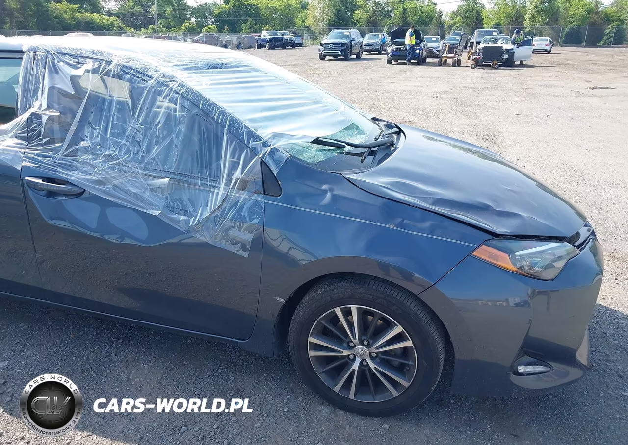 2017 Toyota Corolla Le VIN:2T1BURHEXHC813378 - 6