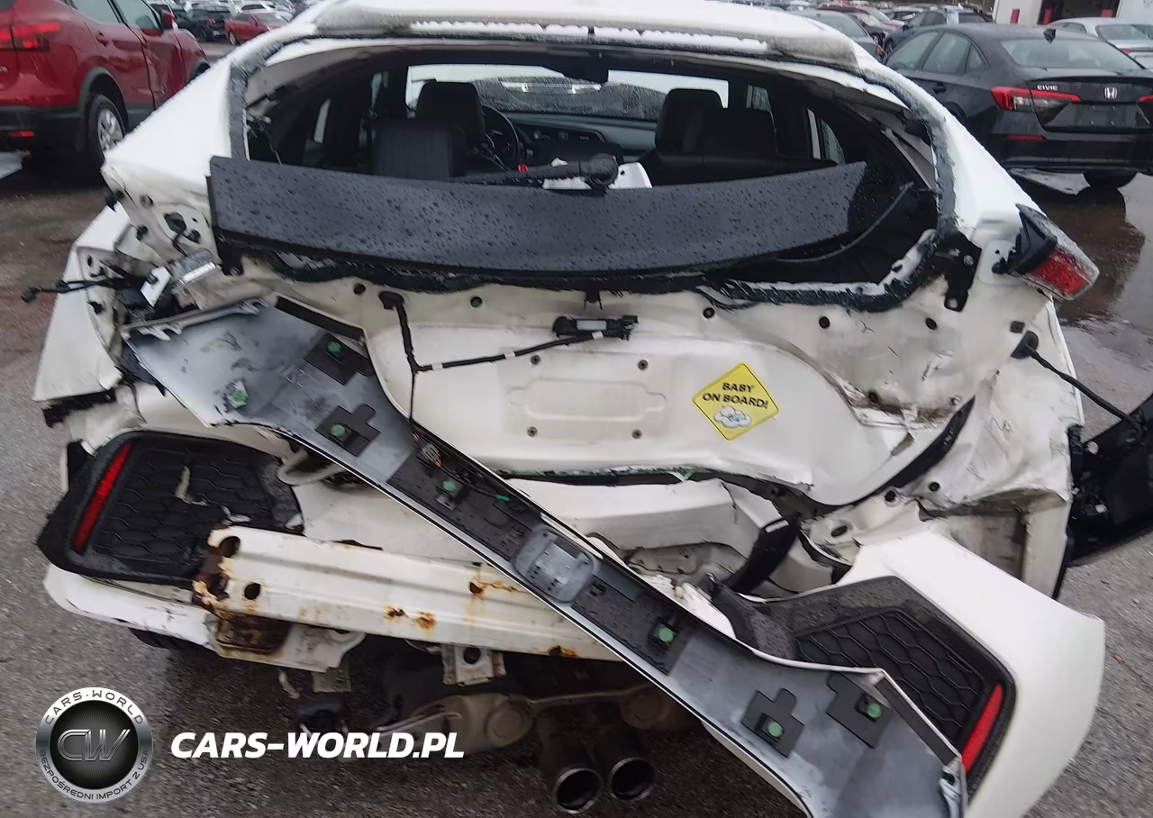 2018 Honda Civic Sport Touring VIN:SHHFK7H94JU227676 - 16