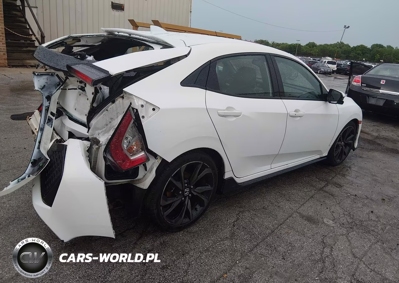 2018 Honda Civic Sport Touring VIN:SHHFK7H94JU227676 - 4