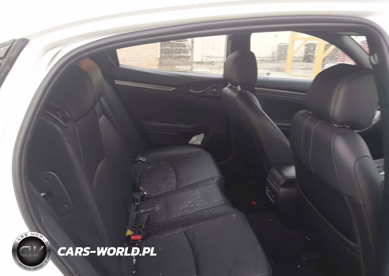2018 Honda Civic Sport Touring VIN:SHHFK7H94JU227676 - 8
