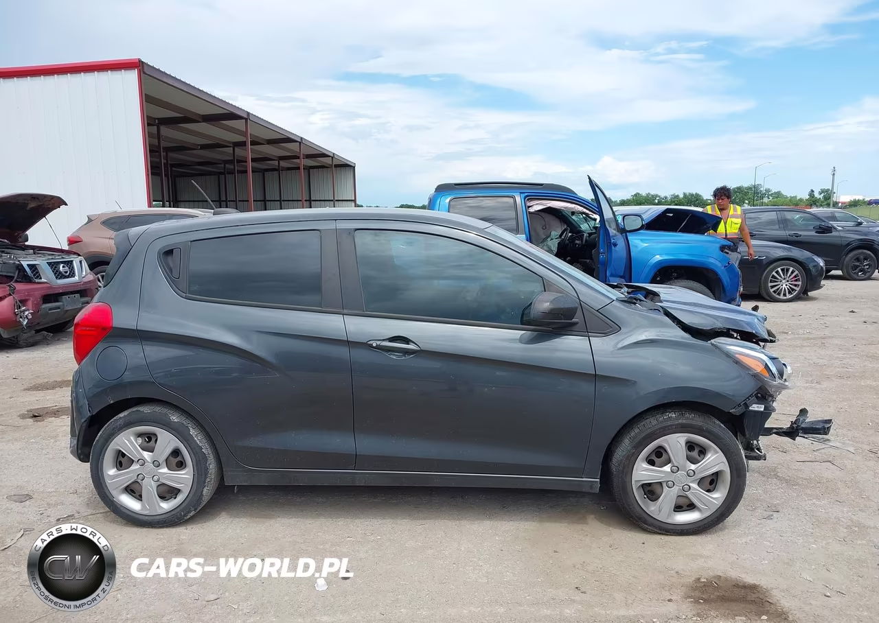 2019 Chevrolet Spark Ls Cvt VIN:KL8CB6SA6KC812512 - 13