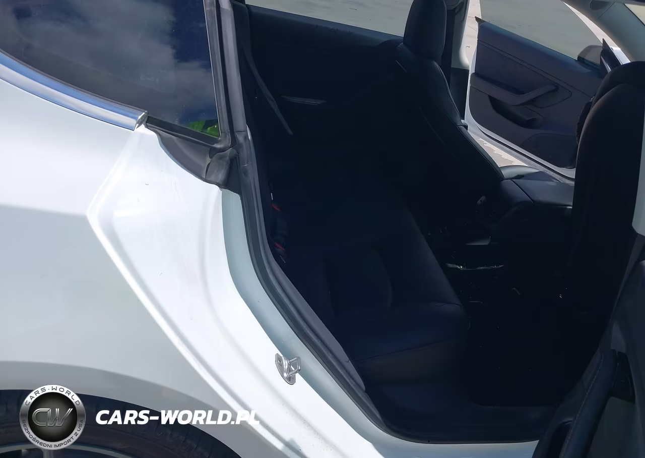 2018 Tesla Model 3 Long Range-Mid Range VIN:5YJ3E1EA7JF051231 - 8