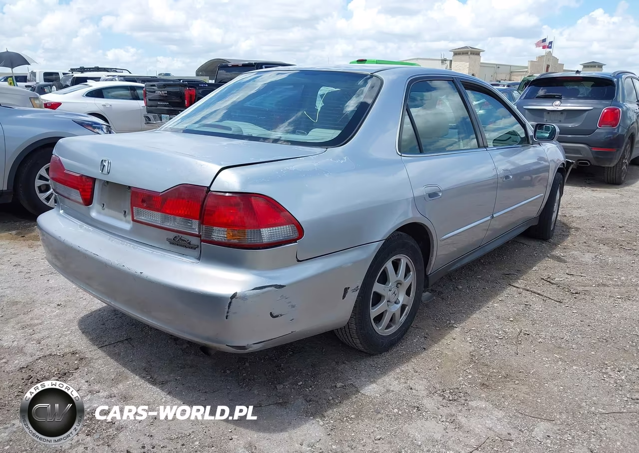 2002 Honda Accord 2.3 Se VIN:JHMCG56782C000600 - 4