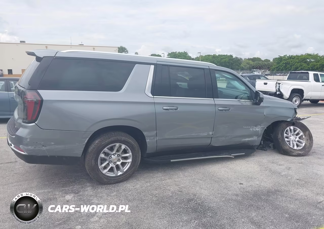 2025 Chevrolet Suburban 4Wd Lt VIN:1GNS6CRD2SR178626 - 19