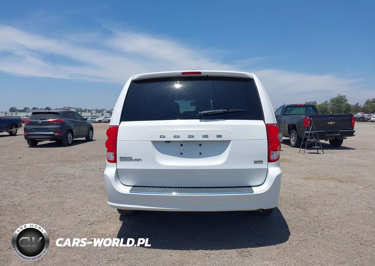 2018 Dodge Grand Caravan Se VIN:2C4RDGBG4JR296789 - 17