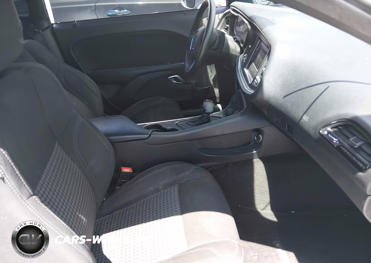 2016 Dodge Challenger Sxt VIN:2C3CDZAG8GH184003 - 5
